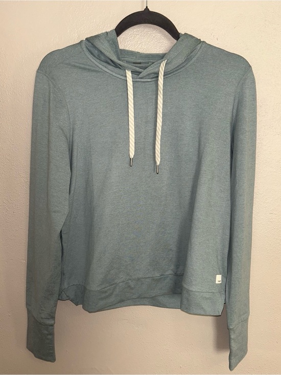 Vuori Tops - Vuori Heathered Light Blue Pullover Hoodie with White Drawstrings